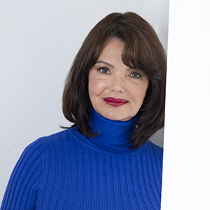 Krisztina Tóth